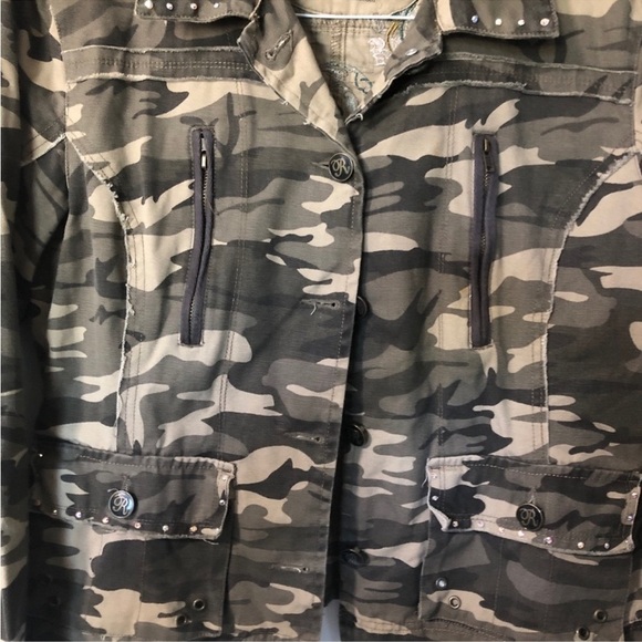 Rock and Roll Cowgirl camouflage jacket - Picture 3 of 11
